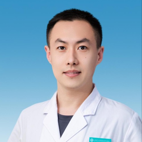 Investigation into the therapeutic efficacy and inflammatory modulatory effects of the combined use of 0.01% atropine eye drops and orthokeratology lenses in the management of myopia among adolescent patients Wang Hui