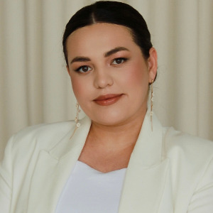 Maysa Durdykulyyeva, Speaker