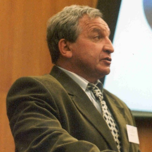 Applications of our LitAr material for treatment of various diseases Alexander Valyaev, Speaker